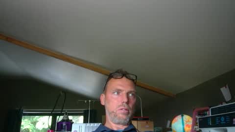 Snapshot of belgianordenary chatting on October 2025 11:31:01 AM belgianordenary online show from October 2025 11:31:01 AM