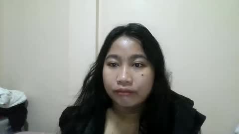 Snapshot of bella61019 chatting on June 2026 06:44:01 PM bella61019 online show from June 2026 06:44:01 PM
