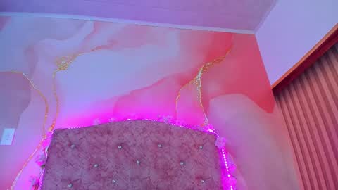 Melanie  online show from February 2025 06:46:02 PM