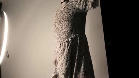 Zia online show from October 2025 02:40:01 PM