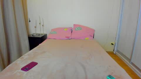 Snapshot of bella_foryou chatting on December 2024 12:57:02 AM NastyaThere are legends that in this room all your wishes can come true Private is Open online show from December 2024 12:57:02 AM