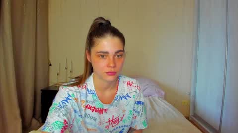 Snapshot of bella_foryou chatting on January 2025 07:21:02 AM NastyaThere are legends that in this room all your wishes can come true Private is Open online show from January 2025 07:21:02 AM