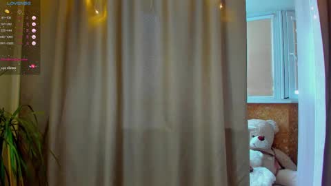 Snapshot of bella_foryou chatting on February 2025 06:19:01 AM NastyaThere are legends that in this room all your wishes can come true Private is Open online show from February 2025 06:19:01 AM