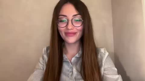 bella_foxxi online show from December 2024 04:43:01 PM