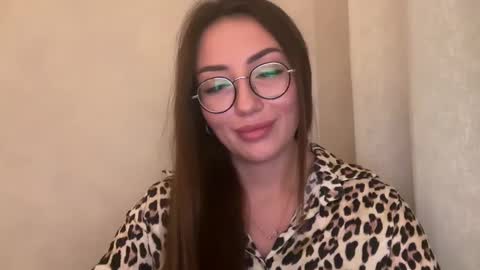 bella_foxxi online show from December 2024 12:47:01 AM
