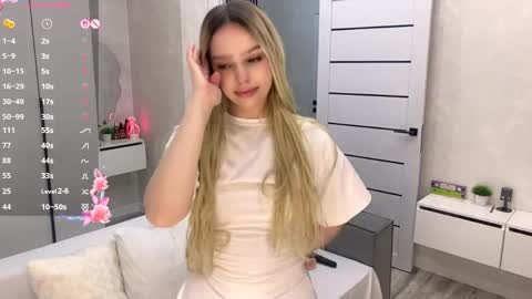 Snapshot of bella_gasp chatting on June 2026 01:59:01 PM Jane online show from June 2026 01:59:01 PM