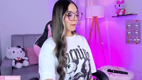 Snapshot of bella_hunteer chatting on February 2026 04:57:02 AM bella igbella hunttt online show from February 2026 04:57:02 AM