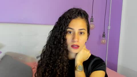 Bella Ponce  online show from January 2026 03:03:01 PM