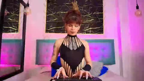 Snapshot of bella_salvatore chatting on September 2025 10:20:01 PM online show from September 2025 10:20:01 PM