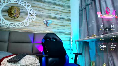 Snapshot of bella_salvatore chatting on October 2025 04:53:02 AM online show from October 2025 04:53:02 AM