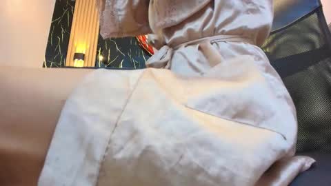     online show from February 2026 08:42:02 PM