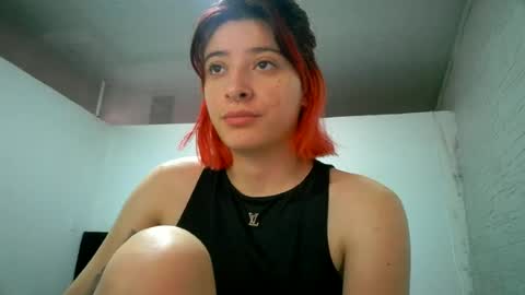 bella_thorne1999 online show from June 2026 04:57:01 PM