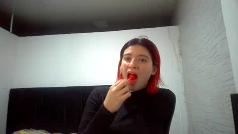 bella_thorne1999 online show from July 2026 03:02:01 AM
