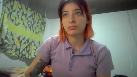 bella_thorne1999 online show from July 2026 11:23:02 PM