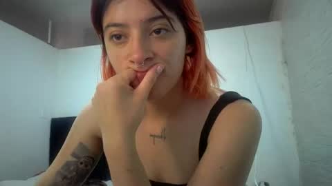 bella_thorne1999 online show from July 2026 07:04:01 PM