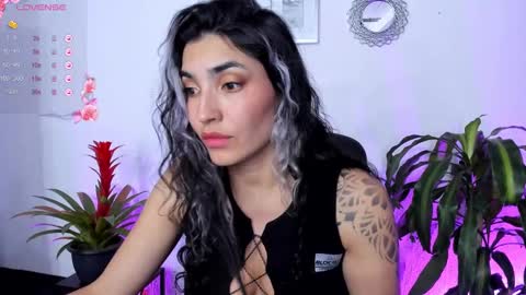 Bella online show from January 2025 01:10:02 AM