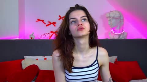 Bella online show from February 2026 06:22:02 AM