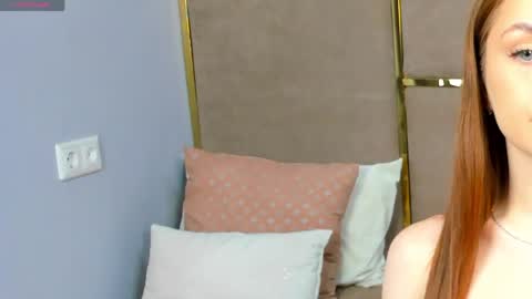 Snapshot of bellacandys chatting on April 2026 01:34:01 AM bellacandys online show from April 2026 01:34:01 AM