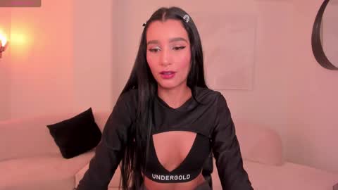  Bella C  online show from January 2025 11:34:02 AM