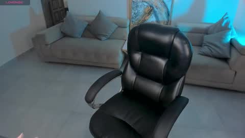  Bella C  online show from September 2025 11:21:01 PM