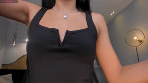  Bella C  online show from October 2025 12:34:02 PM