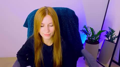 Snapshot of bellafoxi chatting on September 2025 04:29:02 PM BellaFoxi online show from September 2025 04:29:02 PM