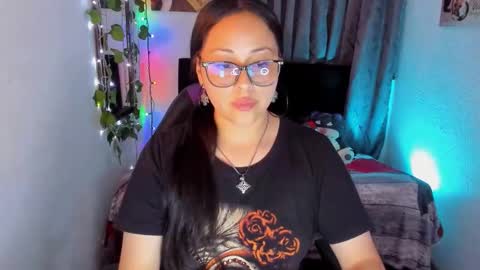 Snapshot of bellagema chatting on March 2026 02:28:01 AM bellagema online show from March 2026 02:28:01 AM