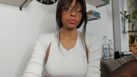Bellah online show from May 2026 11:17:02 PM