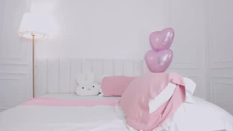 Bella online show from February 2026 02:13:02 AM