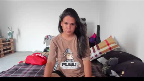 BellaLovesHerFellas online show from May 2026 09:50:02 AM