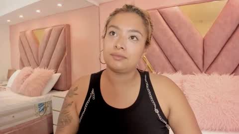 bellalumi online show from November 2025 02:44:01 AM