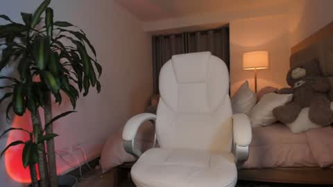 Snapshot of bellamia_ chatting on February 2025 12:30:01 AM Bella Mia online show from February 2025 12:30:01 AM