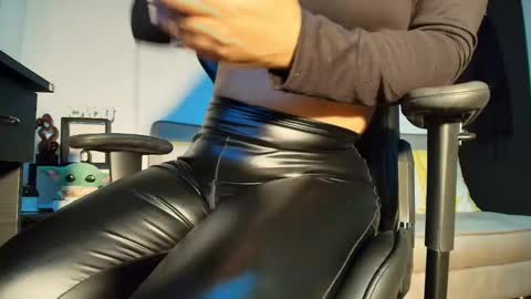 Camille  online show from February 2025 11:25:02 PM