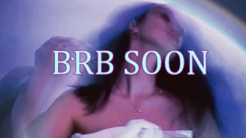 Snapshot of bellaparker_ chatting on December 2025 09:49:01 AM bellaparker_ online show from December 2025 09:49:01 AM