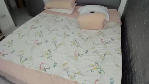 Bella  Angelycal online show from November 2025 11:07:02 PM