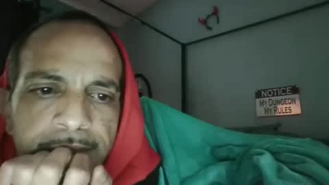 Snapshot of bellaskeykeeper chatting on February 2026 11:08:02 PM Bellaskeykeeper online show from February 2026 11:08:02 PM