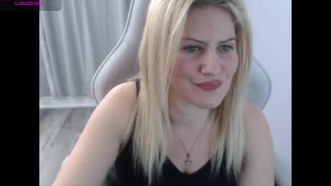 Starr40 online show from October 2025 12:56:01 PM