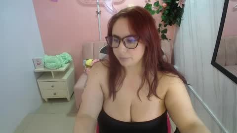 Snapshot of bellatrix_ch chatting on May 2026 04:17:02 PM Bella online show from May 2026 04:17:02 PM