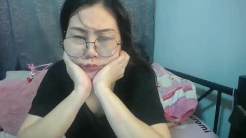 Bella online show from November 2025 03:36:02 PM