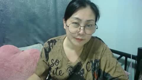 Snapshot of bellbabe chatting on December 2025 11:08:02 AM Bella online show from December 2025 11:08:02 AM