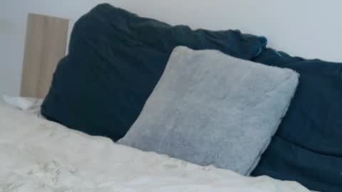 Snapshot of belle_blondy chatting on July 2026 03:32:02 PM belle_blondy online show from July 2026 03:32:02 PM