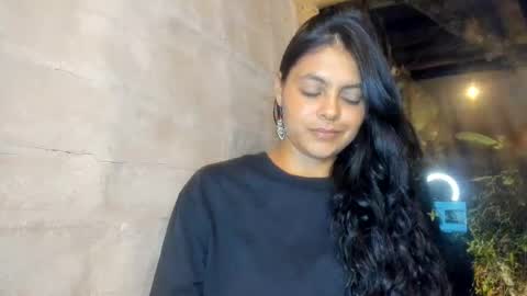 bellezacosmica online show from June 2026 01:34:01 AM