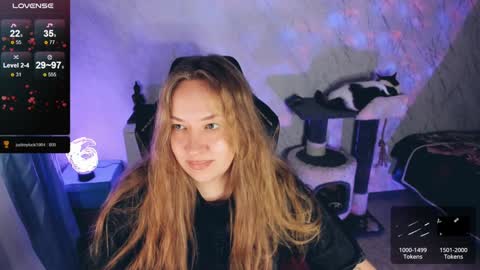 Your Annabelle Wolf  online show from December 2024 03:04:02 PM