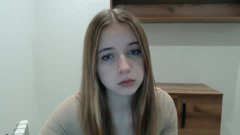 bellochka_ online show from December 2025 11:26:02 AM