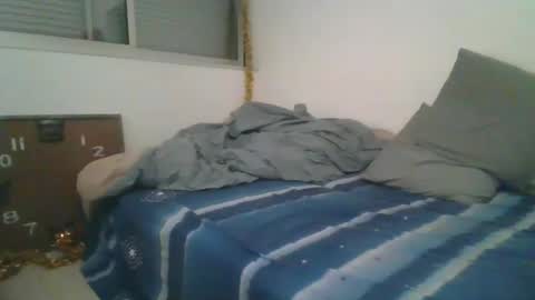 Snapshot of benbare13 chatting on December 2024 09:40:02 PM benbare13 online show from December 2024 09:40:02 PM