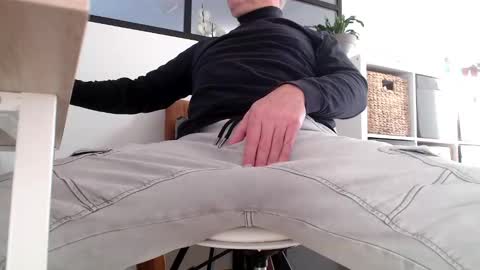 bencobra online show from December 2024 08:45:02 AM