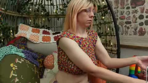 Willow online show from September 2025 11:14:01 AM