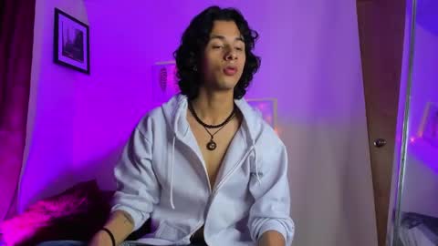 benjamin_fiore online show from December 2024 05:28:02 AM