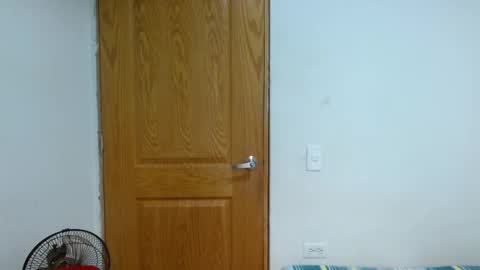 benjamin_isaac online show from September 2025 12:28:01 PM