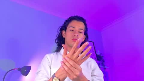 Snapshot of benjifiore_ chatting on September 2025 01:21:01 PM BENJI FIORE online show from September 2025 01:21:01 PM